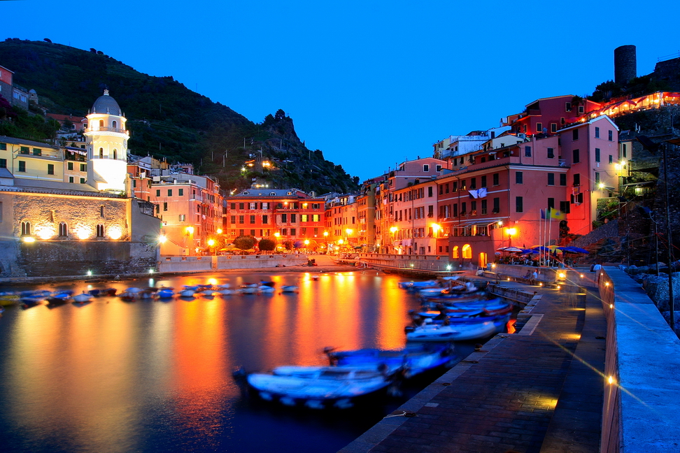 Una sera d'estate a Vernazza.JPG